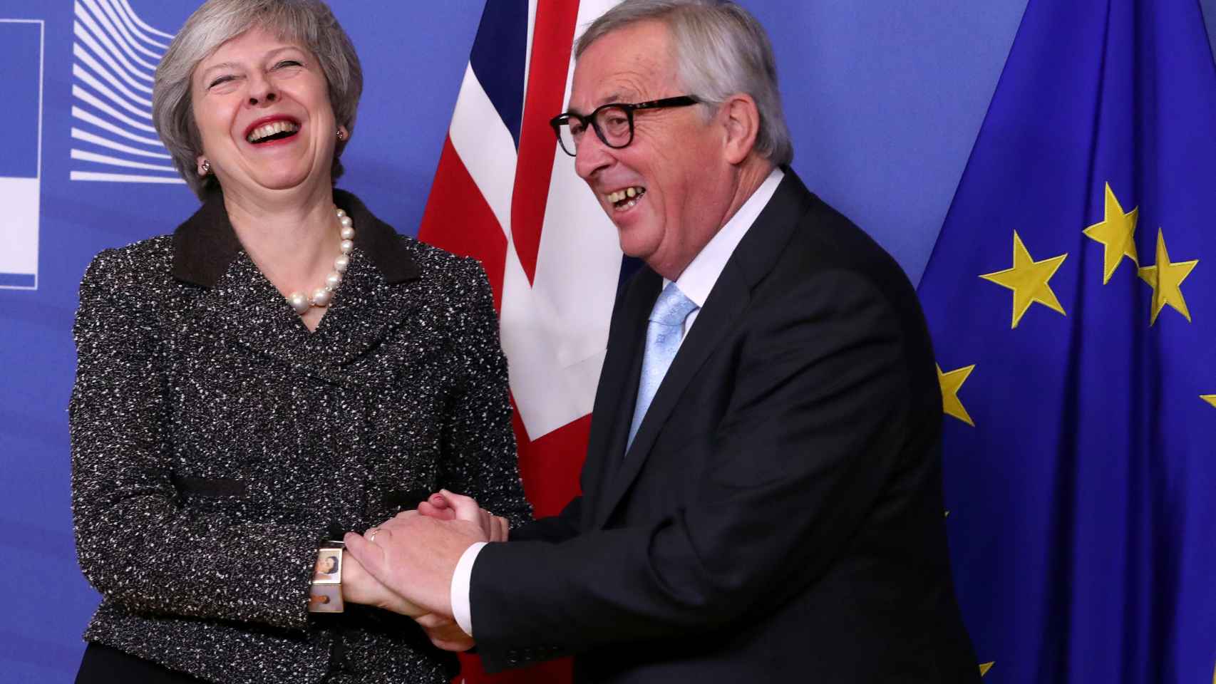 May se ha reunido este martes en Bruselas con Juncker