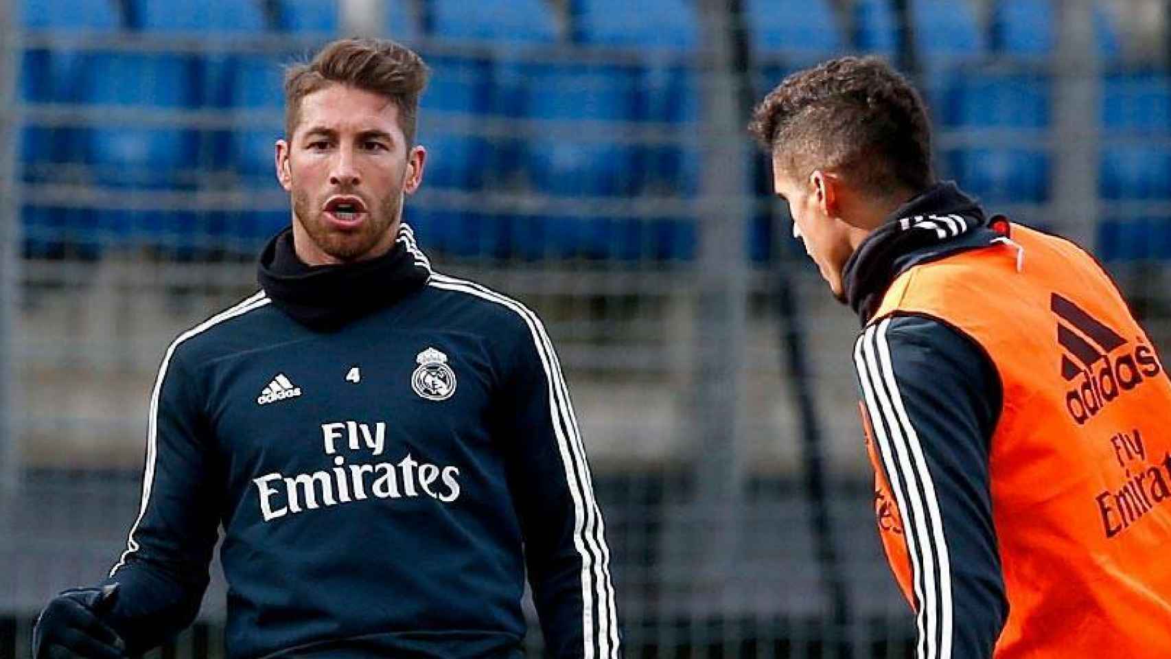 Ramos y Varane durante el entrenamiento