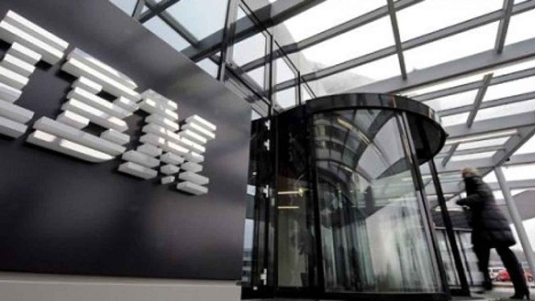 IBM realiza la mayor compra de su historia al pagar 29