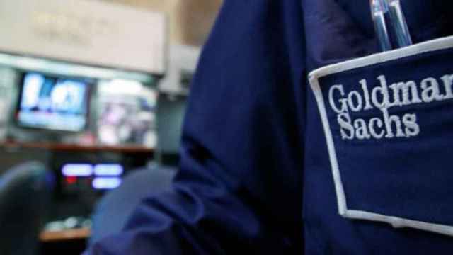 Detalle del uniforme de un bróker de Goldman Sachs en Wall Street.
