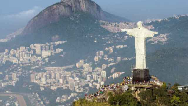 Bolsonaro da alas a los fondos que invierten en empresas brasileñas