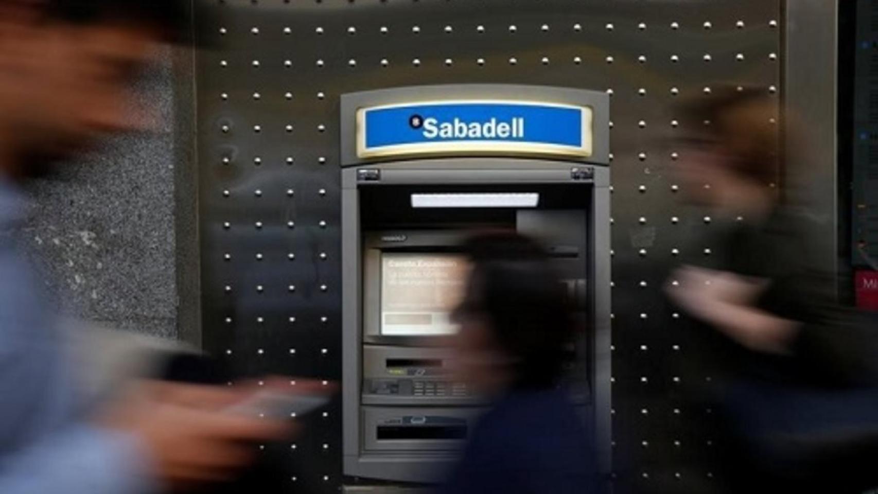 Valores que hay que seguir este lunes: Banco Sabadell, Red Eléctrica, BBVA, OHL