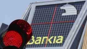 Valores que hay que seguir este lunes: Bankia, Airtificial, Repsol, Telefónica