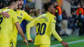 Los jugadores del Villarreal celebran un gol en el Estadio de la Cerámica