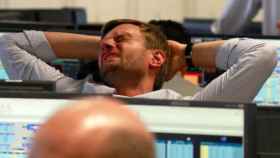 Wall Street gira al verde y el Nasdaq termina con una ganancia del 0,8%
