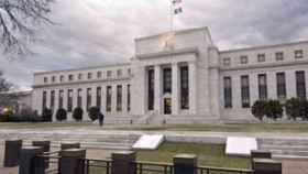 La Fed mantiene tipos, ignora a Trump y reafirma su política de ajuste monetario