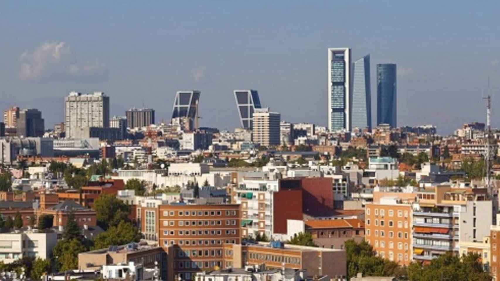 La CNMV analizará el conocimiento de los españoles sobre inversión inmobiliaria