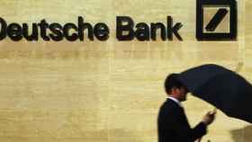 Deutsche Bank se la juega en bolsa cerca de mínimos históricos