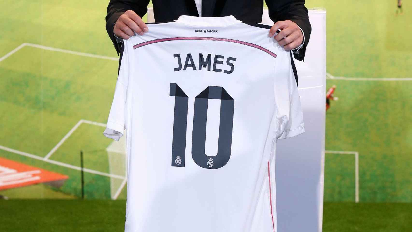 Presentación James con el Real Madrid