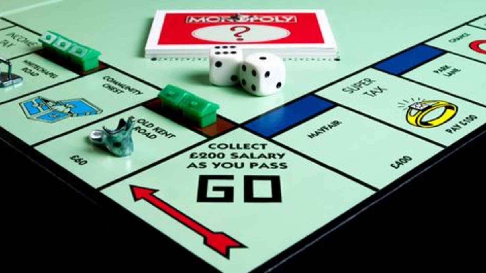 Juegos como el monopoly pueden ayudar a los jóvenes a comprender la importancia de una buena inversión.
