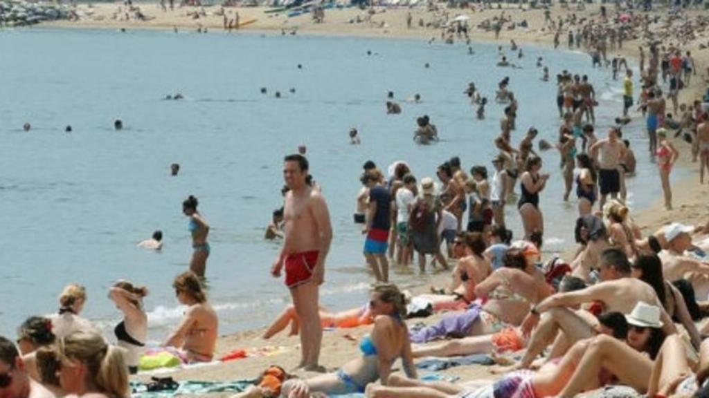Imagen de archivo de una playa española.