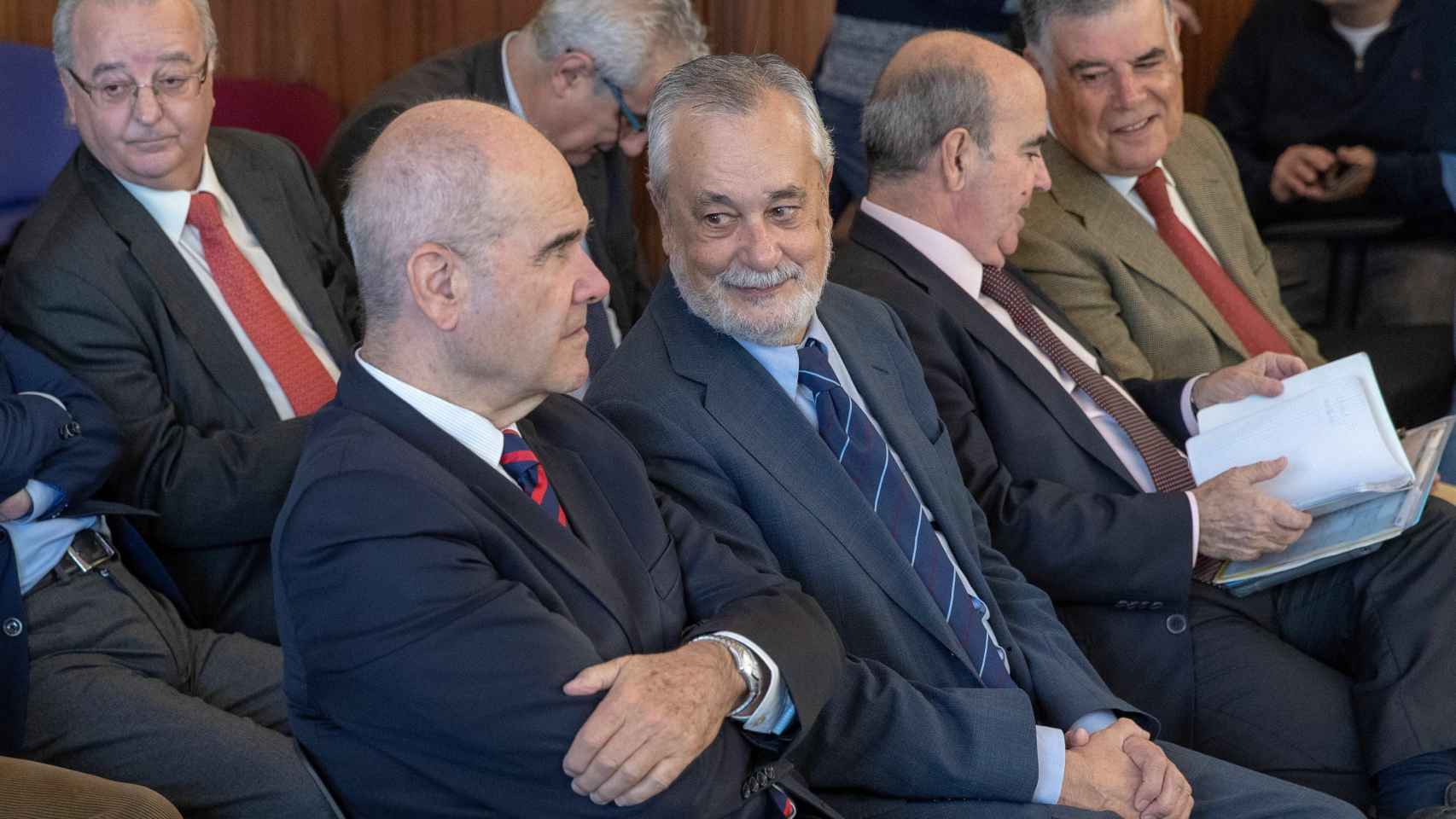 Manuel Chaves y José Antonio Griñán durante el juicio de los ERE.
