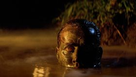 Martin Sheen en un fotograma emblemático de Apocalypse Now.