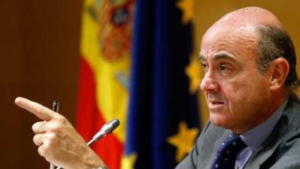 Guindos dice que en próximos días se conocerá quién se queda con BMN