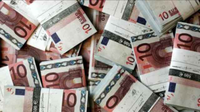 Fajos de billetes de euro en una imagen de archivo.