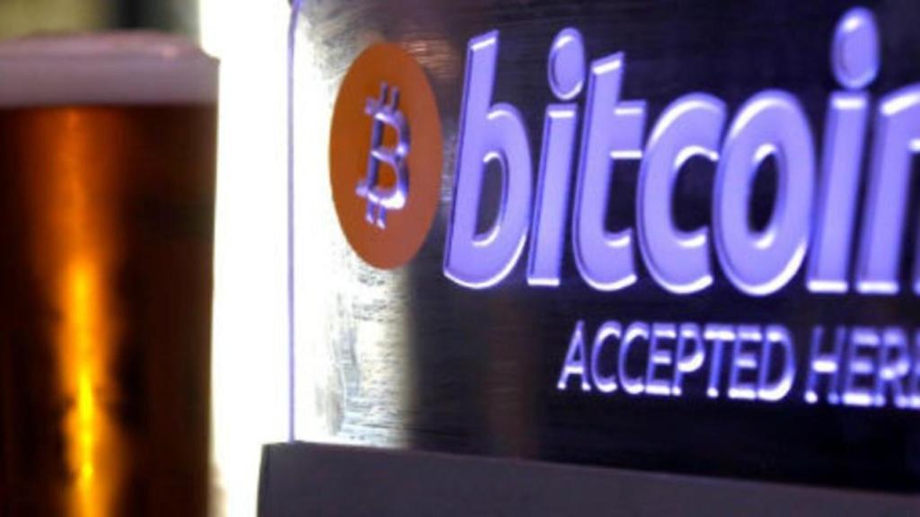 El bitcoin supera los 2