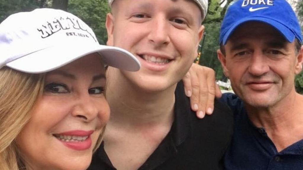 Álex Lequio y sus padres, Ana Obregón y Alessandro Lequio