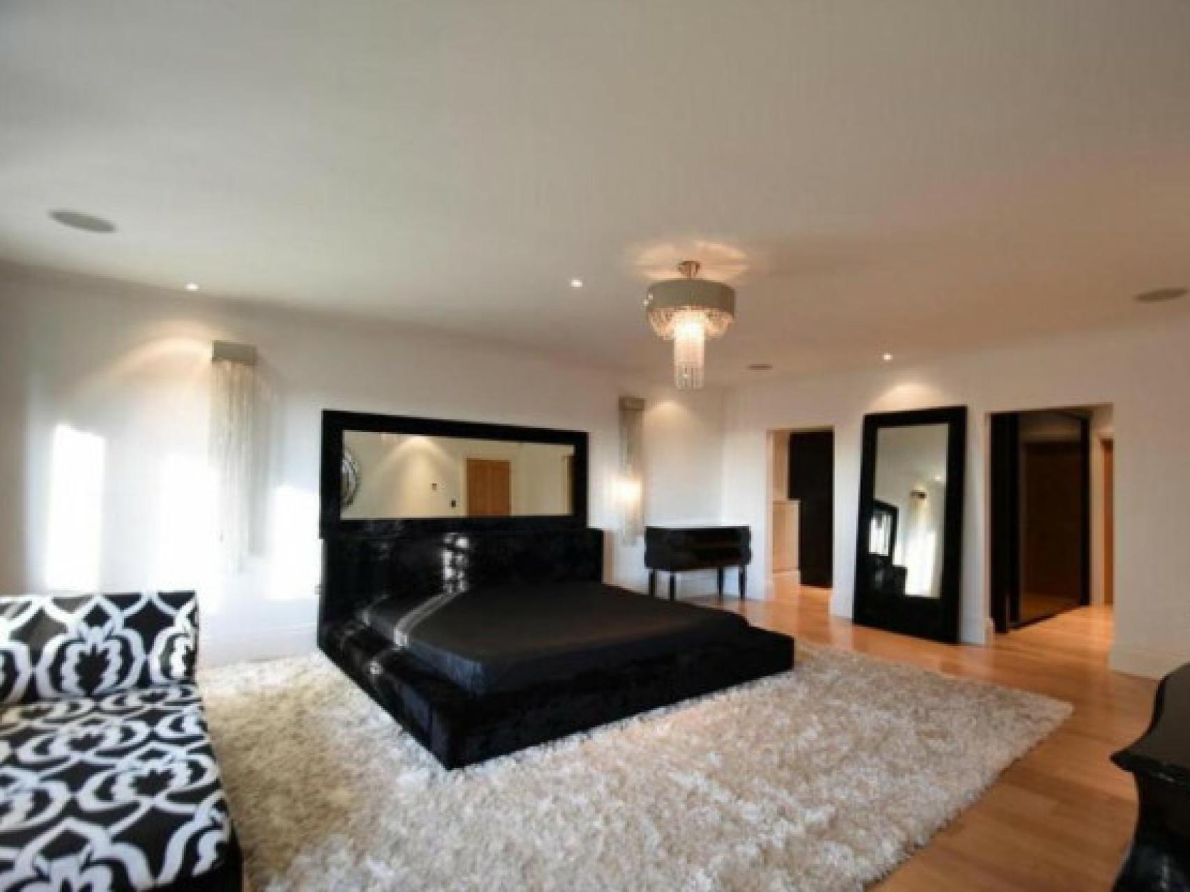 Cristiano Ronaldo pone a la venta su casa de Manchester por 3,6