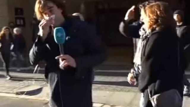 El periodista Cake Minuesa tras la agresión sufrida en Barcelona.