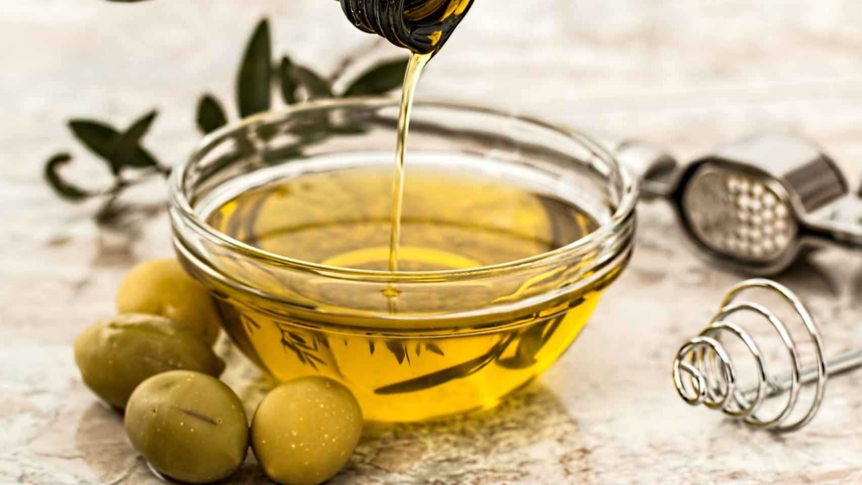 El aceite de oliva es uno de los elementos claves de la dieta mediterránea