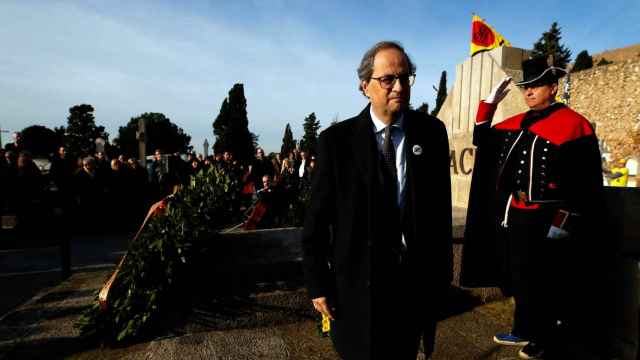 El presidente de la Generalitat, Quim Torra, en la ofrenda floral a la tumba de Francesc Macià hace unos días