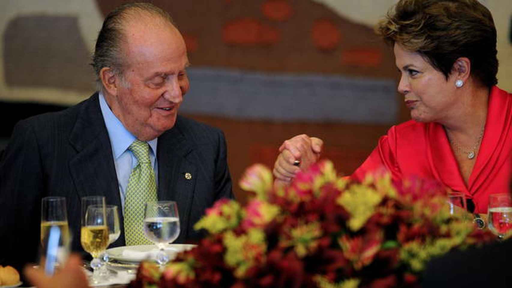 Juan Carlos I y Dilma Rousseff, por entonces presidenta de Brasil.
