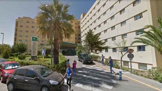 Fachada del Hospital Torrecárdenas, en Almería.