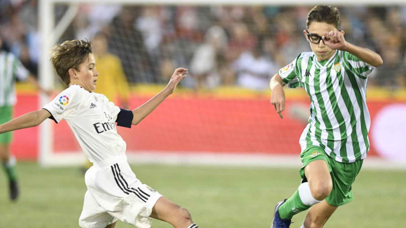 Partido entre el Infantil B del Real Madrid y el Betis en La Liga Promises. Foto: laliga.es