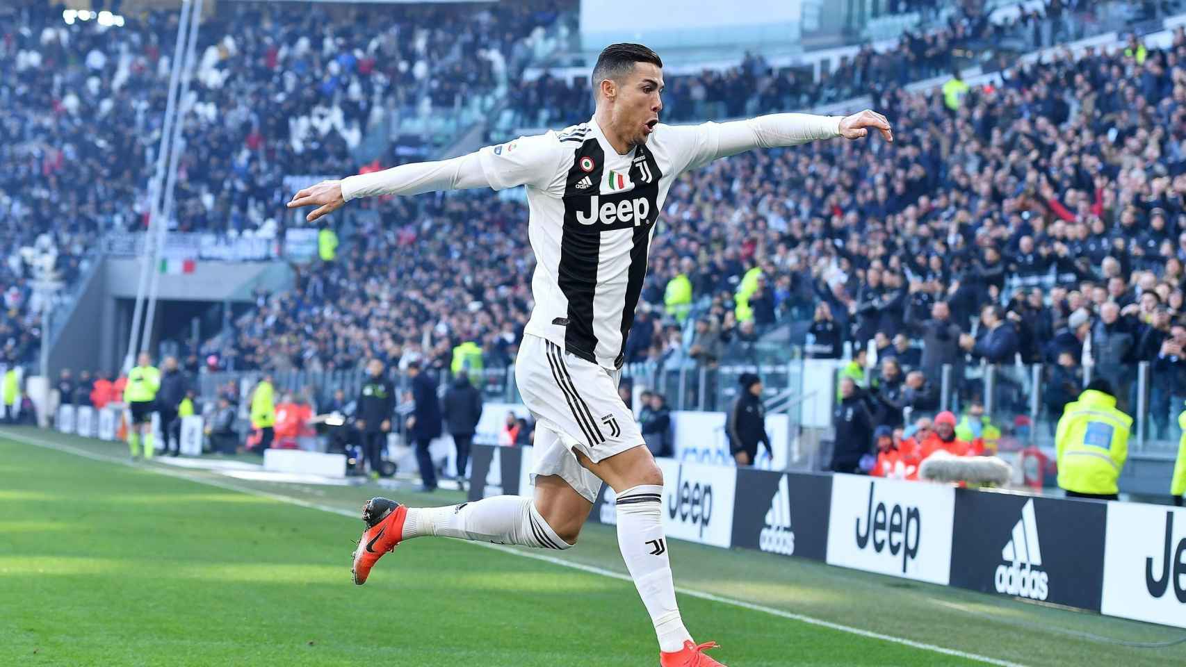 Cristiano celebra uno de sus goles ante la Sampdoria