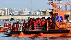 Inmigrantes rescatados por Salvamento Marítimo en una imagen de archivo.