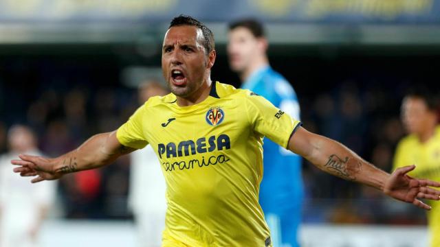 Cazorla, celebra uno de sus tantos ante el Real Madrid