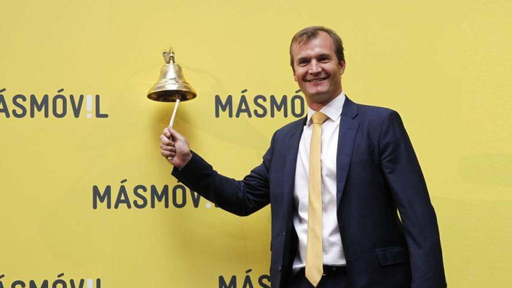 El consejero delegado de MásMóvil, Meinrad Spenger, en su debut en bolsa.