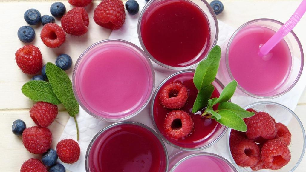 De esta foto, quédate solo con la fruta entera.
