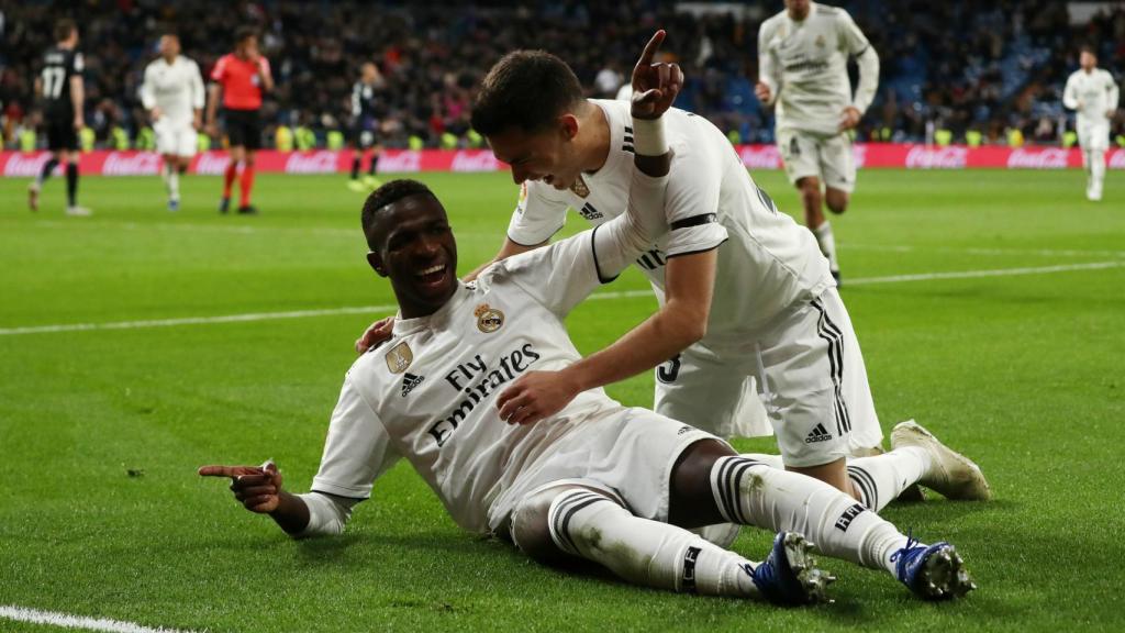 Vinicius celebra su gol, el tercero del Real Madrid al Leganés