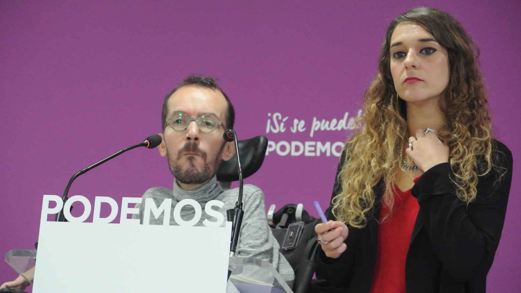 Pablo Echenique y Noelia Vera, en una rueda de prensa tras el Consejo de Coordinación de Podemos.