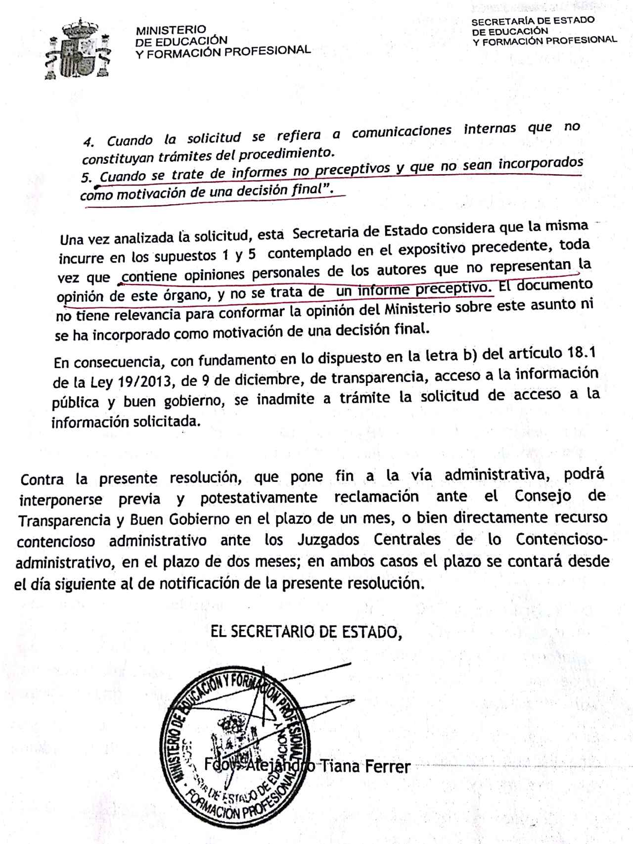 Inadmisión de la solicitud de Isaac Ibáñez al Ministerio de Educación.