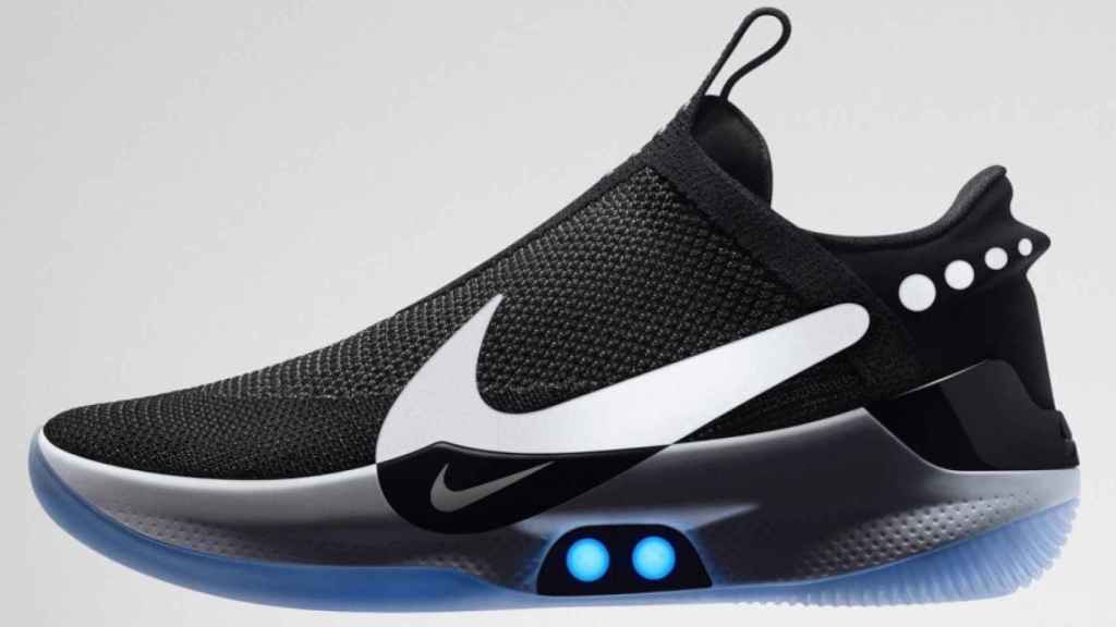 Las nuevas zapatillas de Nike dejan de funcionar después de una  actualización: el futuro era esto