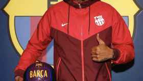 El Barça hace oficial el fichaje de Boateng. Foto Twitter: (FCBarcelona_es)