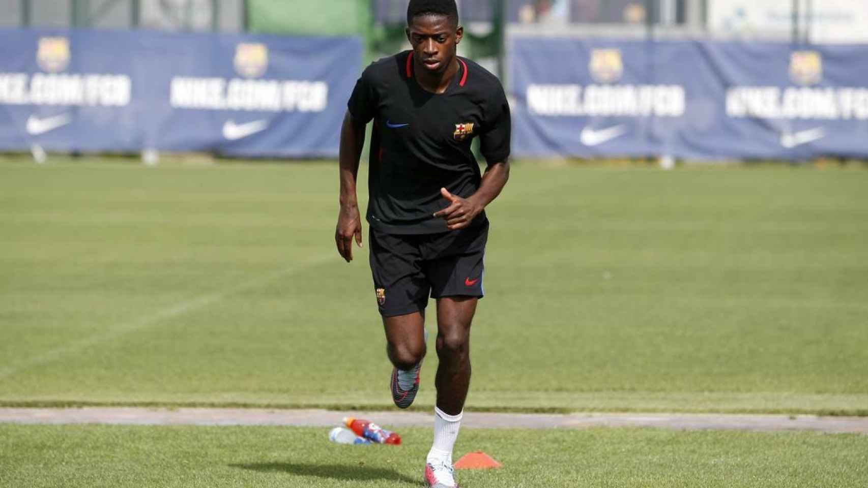 Ousmane Dembélé entrenando con el Barcelona. Foto: fcbarcelona.com