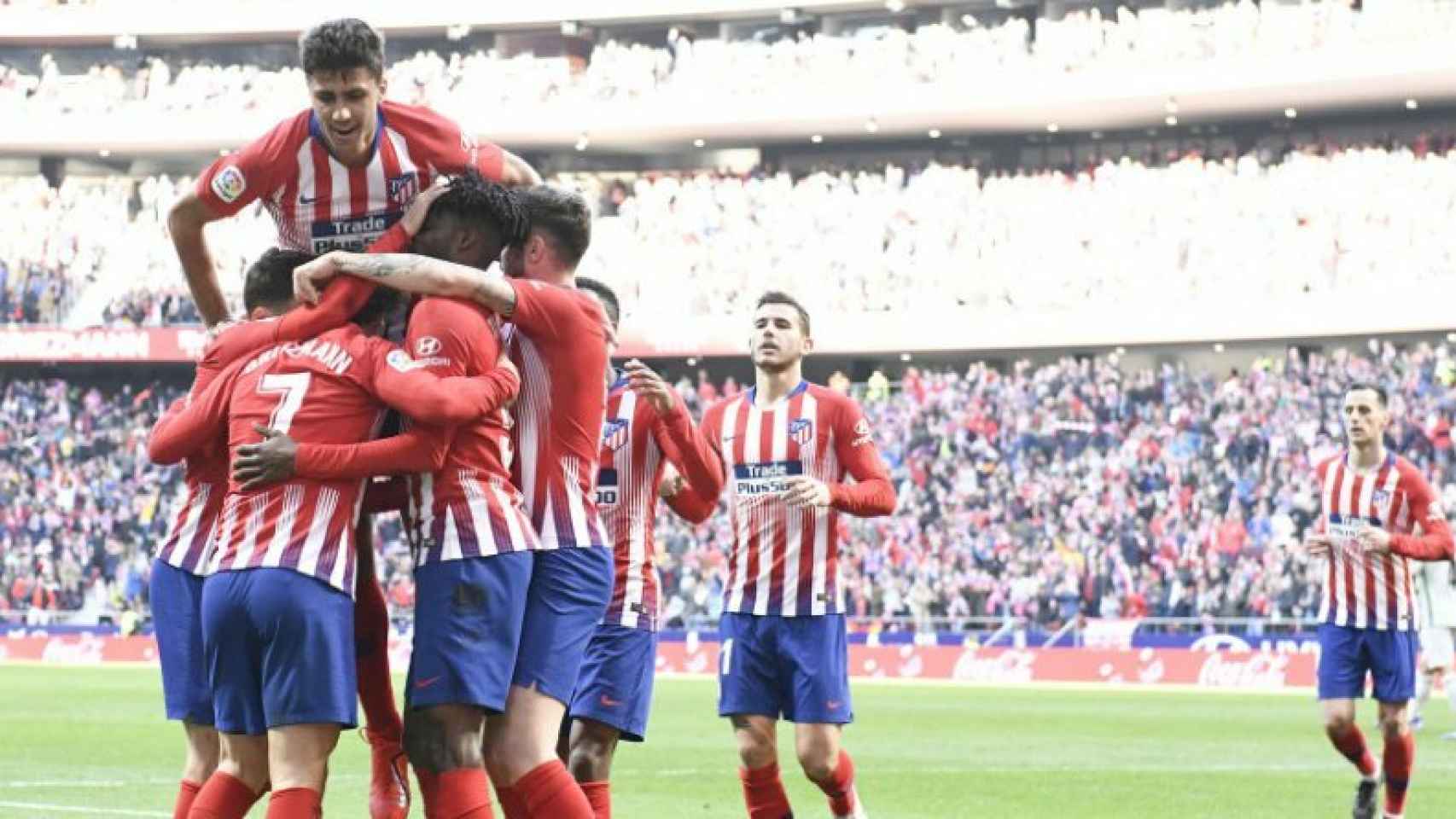 Los jugadores del Atlético celebran un gol ante el Getafe. Foto: Twitter (@elchiringuitotv)
