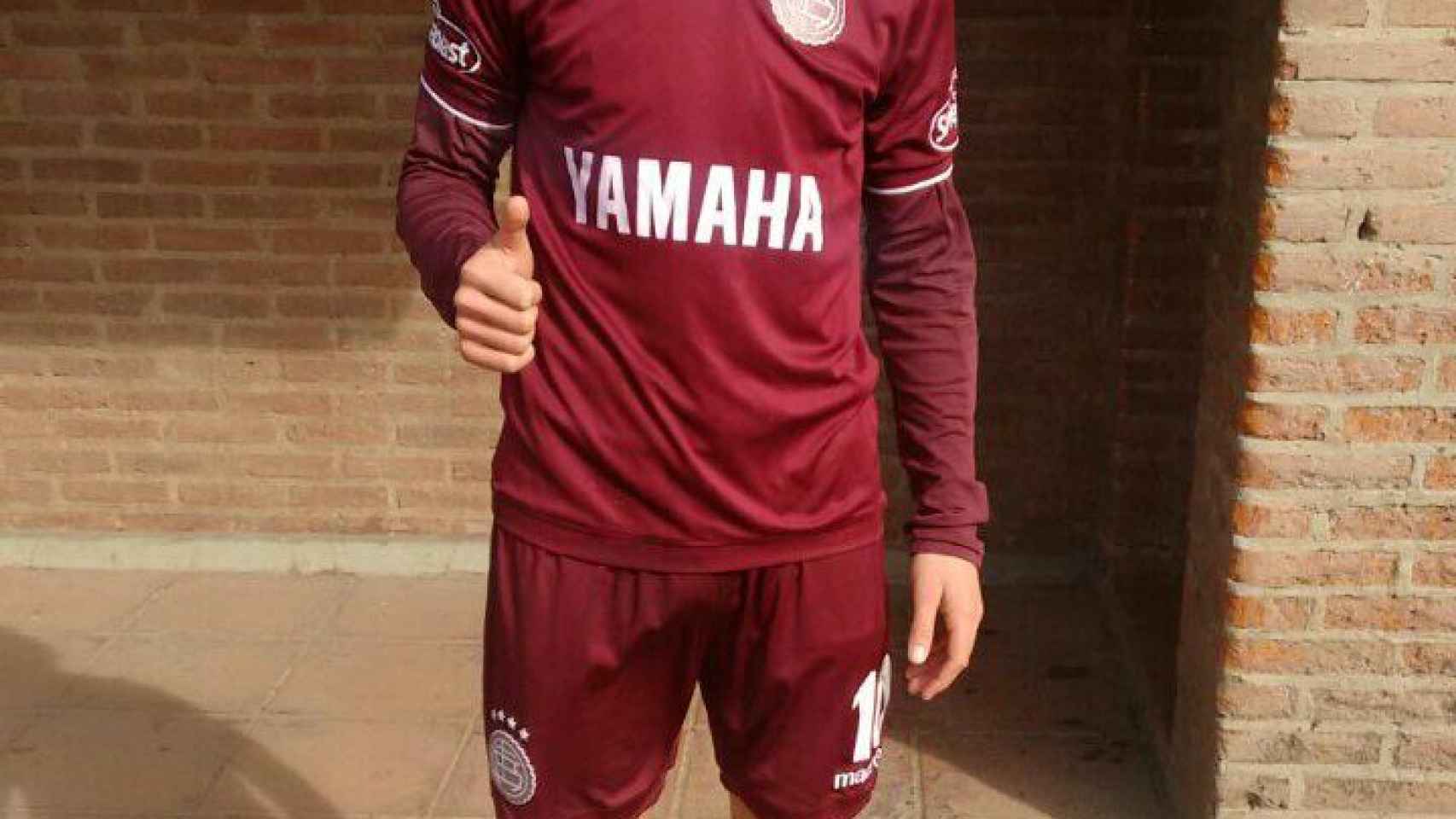 Pedro de la Vega, jugador argentino. Foto: Twitter (@clublanus)