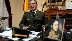 El coronel José Luis Silva, en su despacho en Washington.