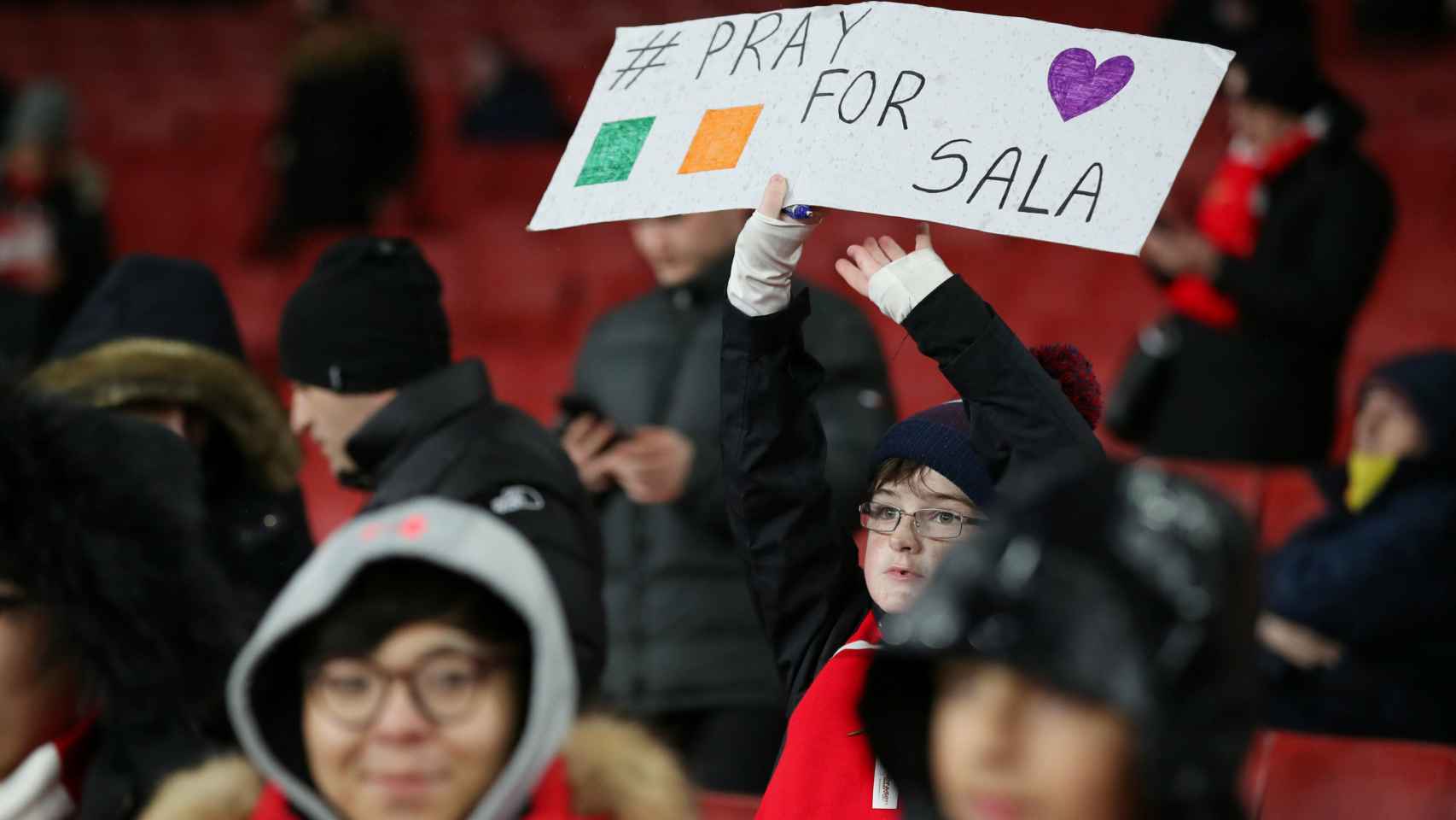 Homenaje a Emiliano Sala en el Arsenal - Cardiff