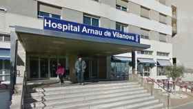 Fachada del Hospital Arnau de Vilanova
