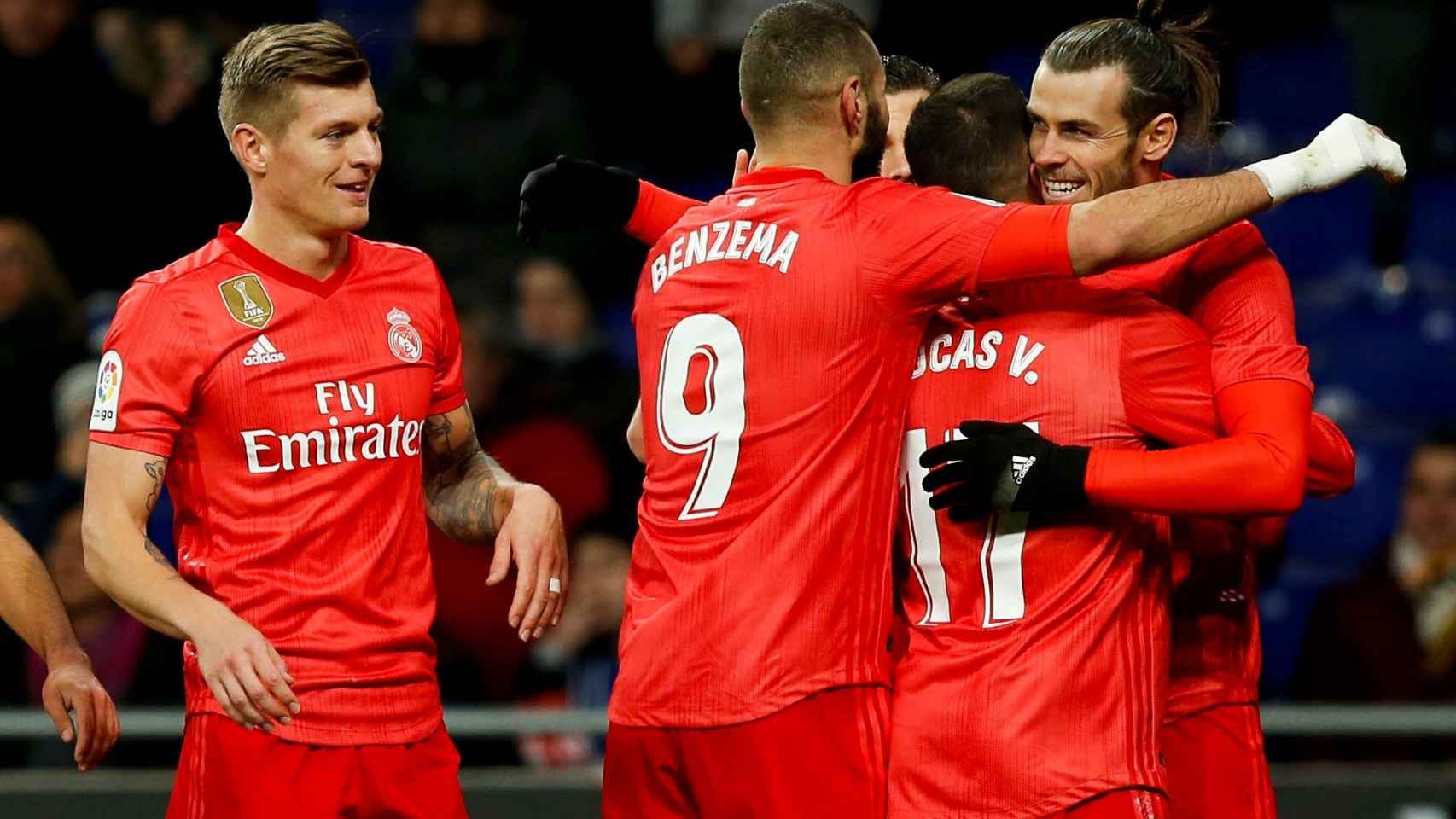 Gareth Bale celebra un gol con sus compañeros en Copa