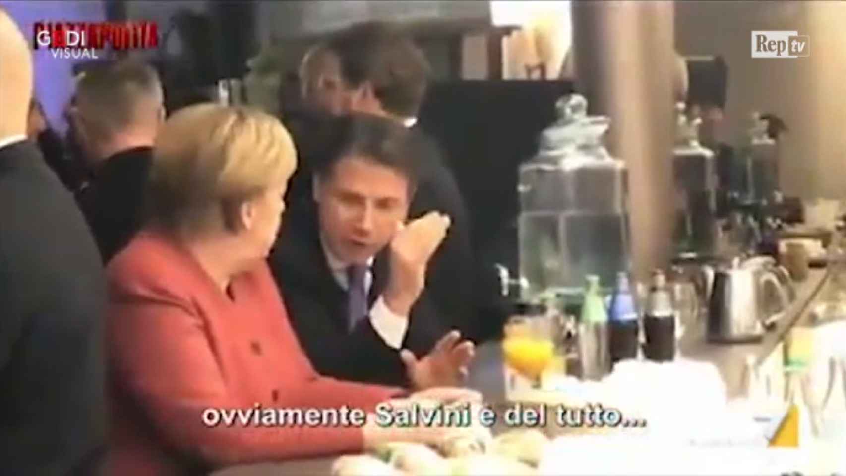Conte y Merkel durante su conversación filtrada.