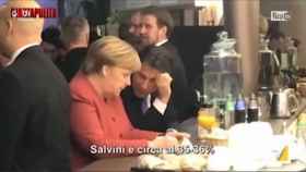 Giuseppe Conte y Ángela Merkel durante su conversación.