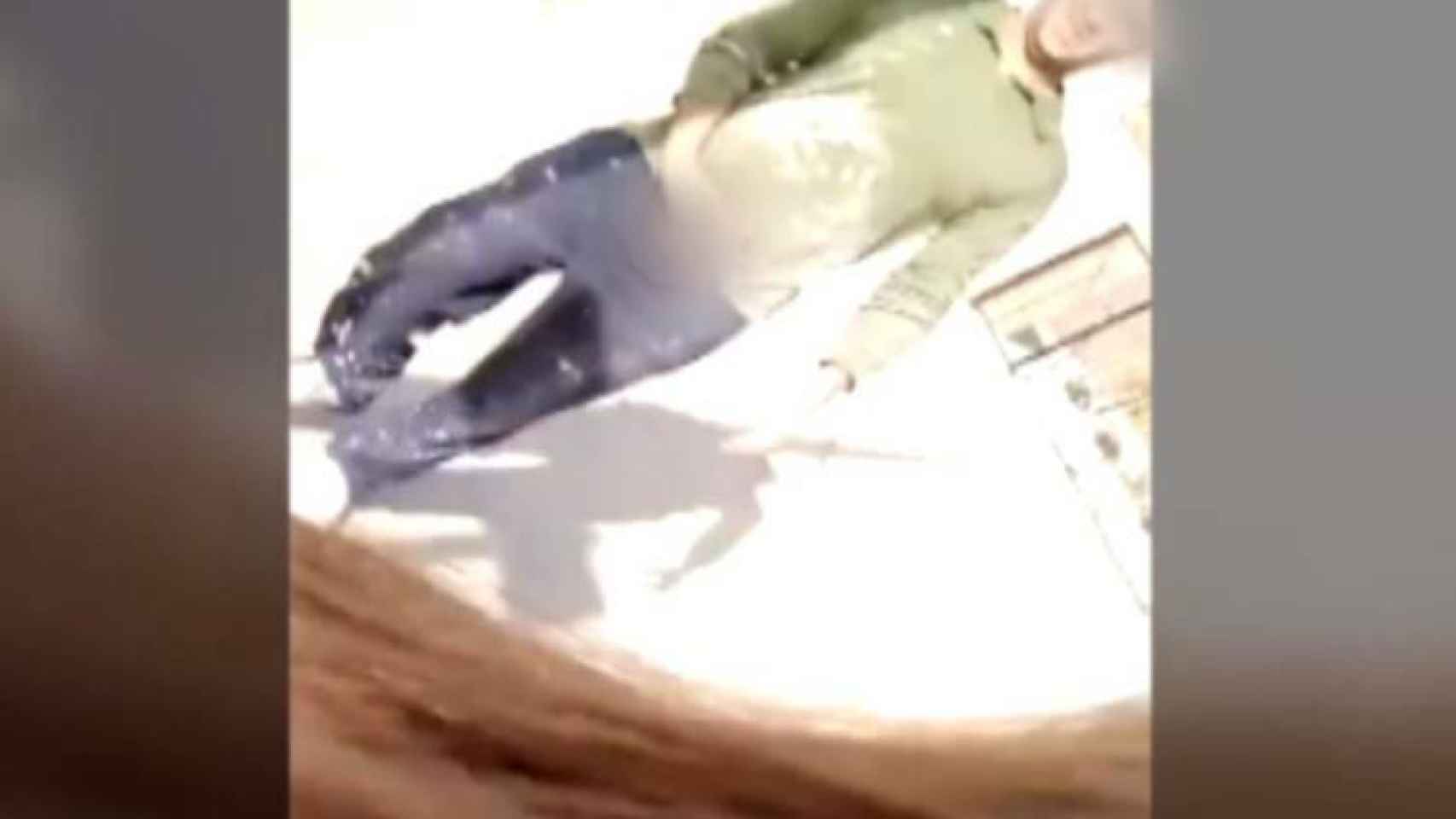 Captura del vídeo que la joven grabó y difundió
