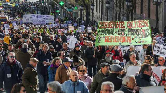 Manifestación para protestar contra los recortes en pensiones en Madrid.