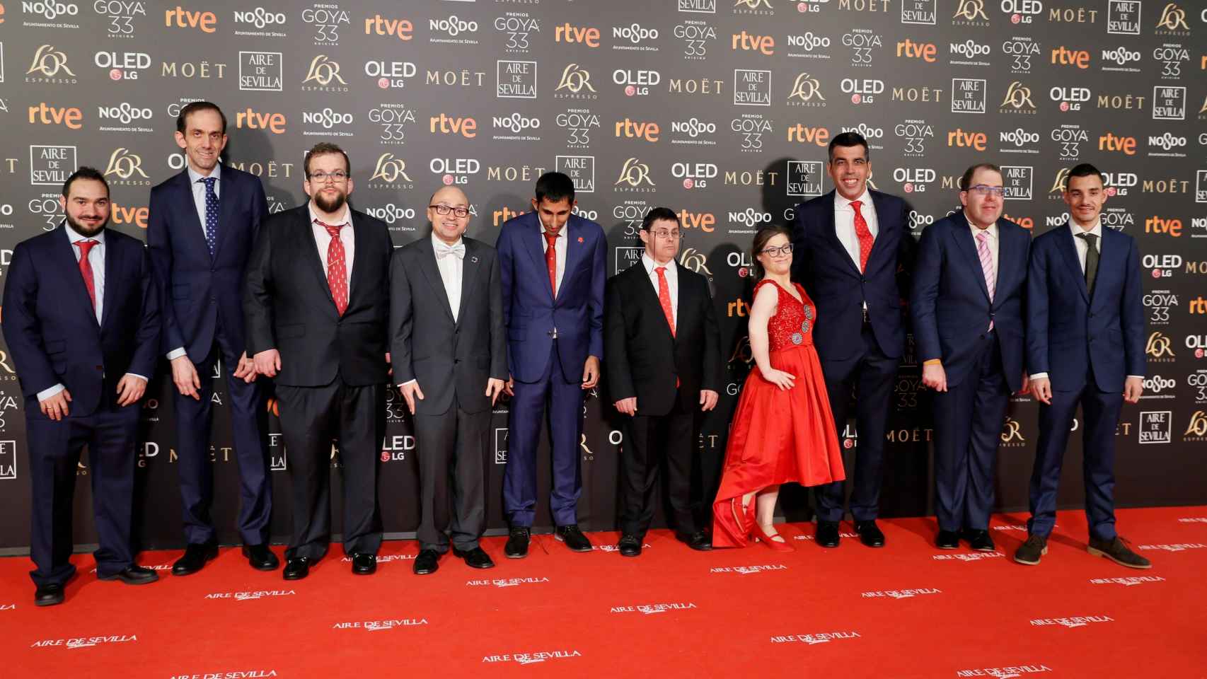 Integrantes de la película 'Campeones', a su llegada a la alfombra roja.